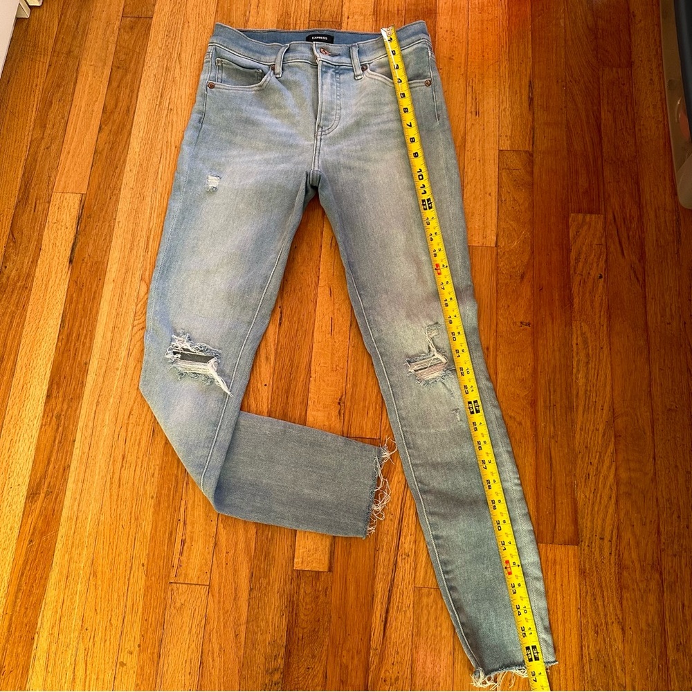 Express Ripped Skinny Mid Rise Jeans Size 4 - Picture 4 of 9